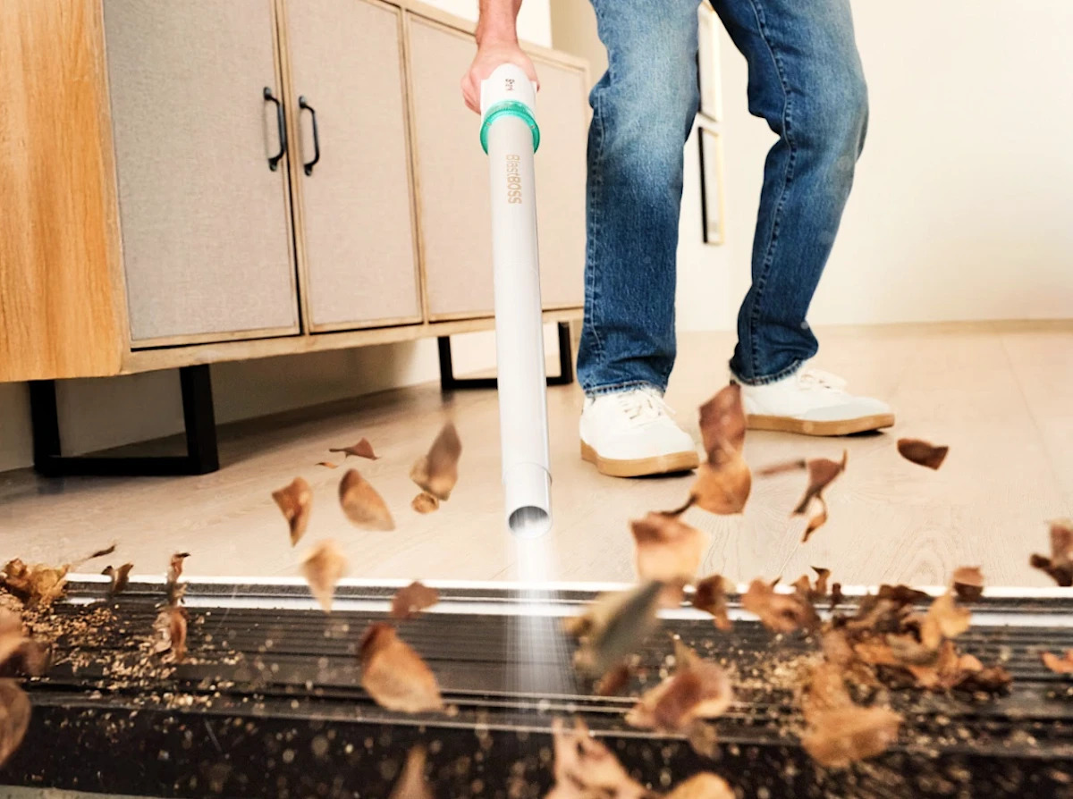 Leaf Blower Shark BlastBoss: Perfect for Indoor Use