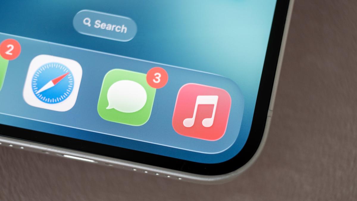 Apple’s Playlist Playground: Create AI-Generated Mixes Easily