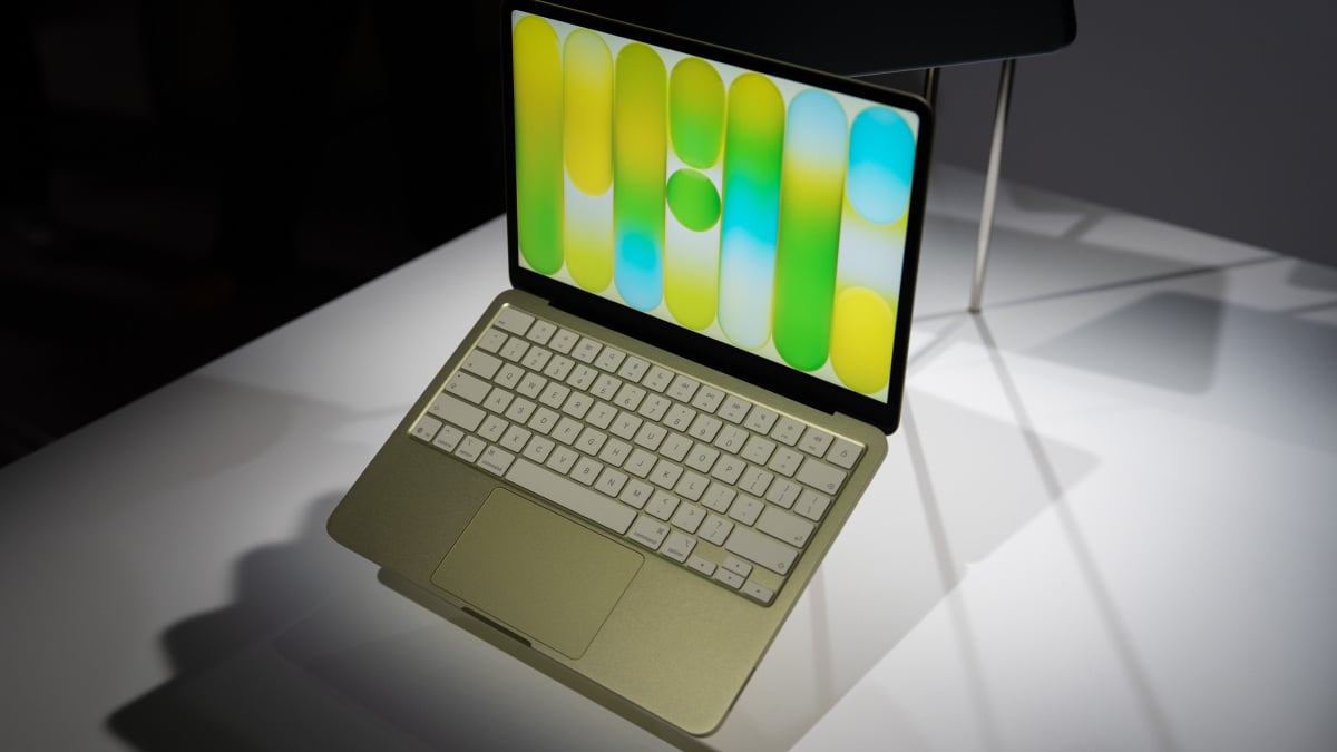 MacBook Neo: What Reviewers Disliked Most