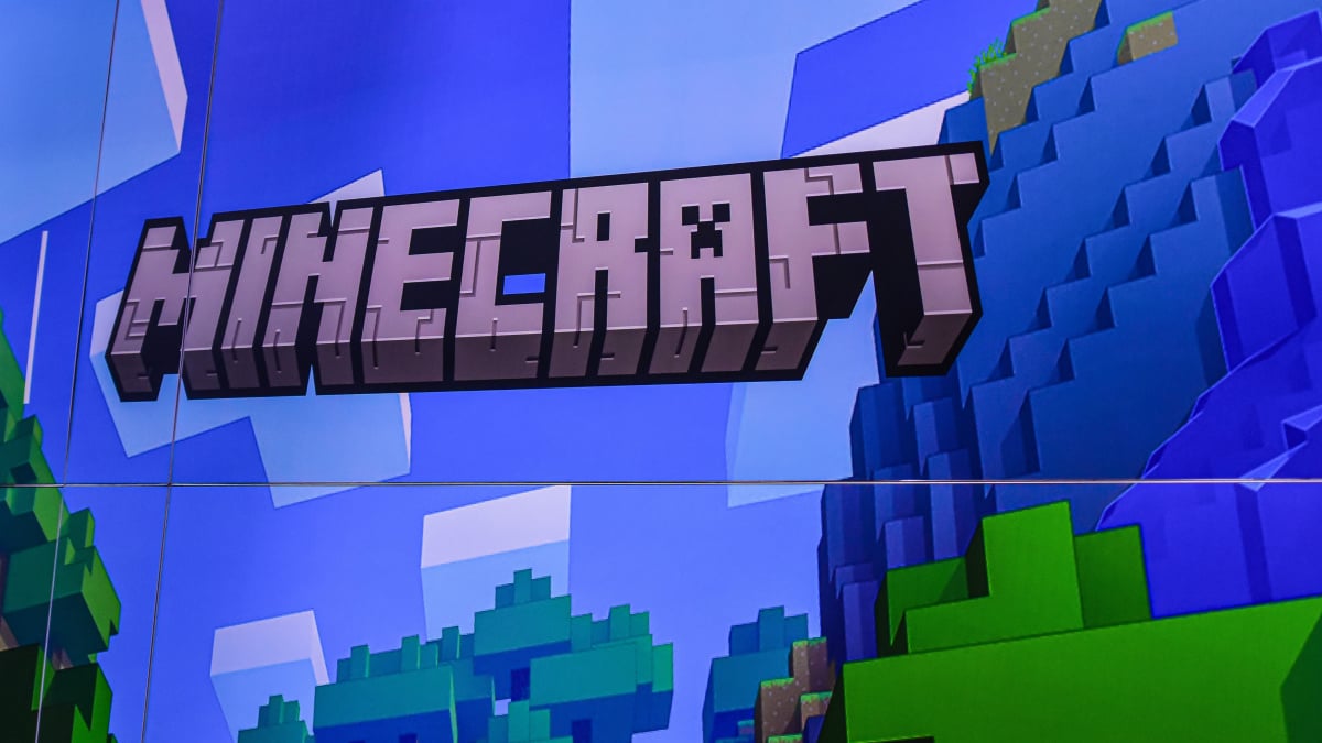 Minecraft Theme Park Land is Coming for the First Time