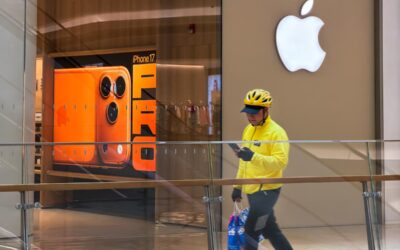 Foldable iPhone Delay Caused by Engineering Challenges