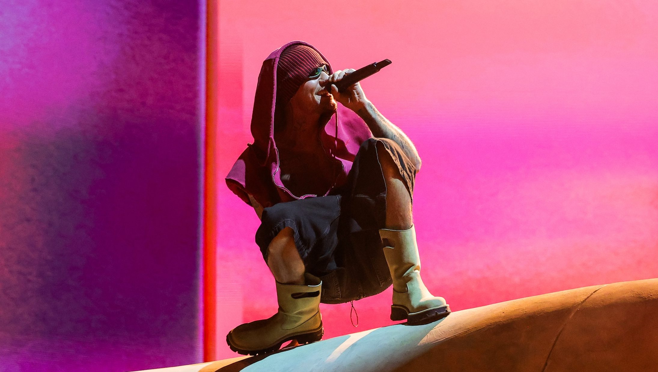 Billie Eilish and More: Latest Updates from Hollywood Life