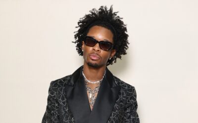 Internet Reacts to Clip of Him and Female Fan Resurfacing