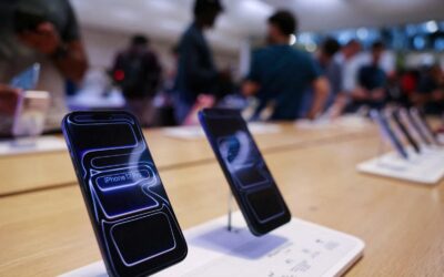 Three US Stores Closing: Apple’s First Unionized Location