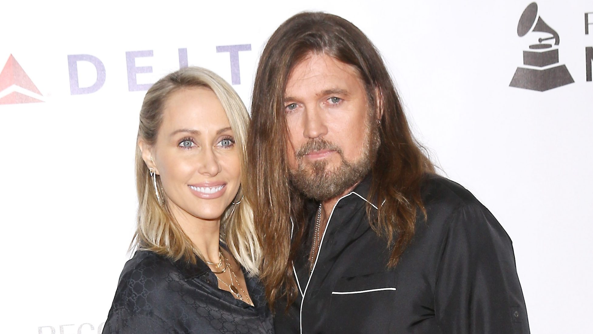 Hollywood Life: From Marriage to Divorce