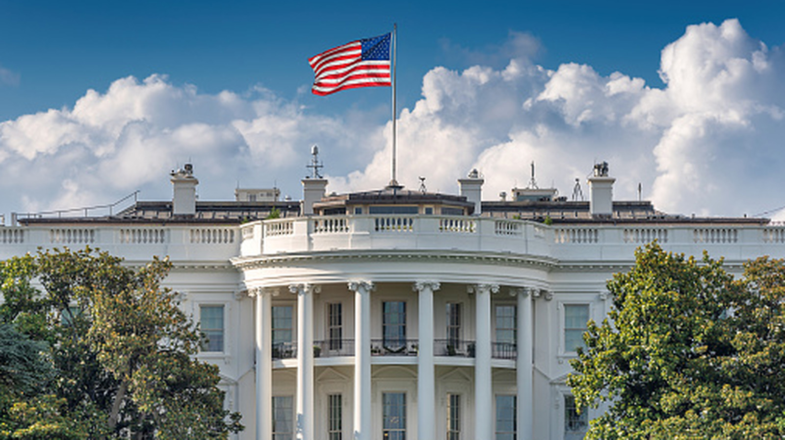 Official App Mandated by the White House for Government Phones