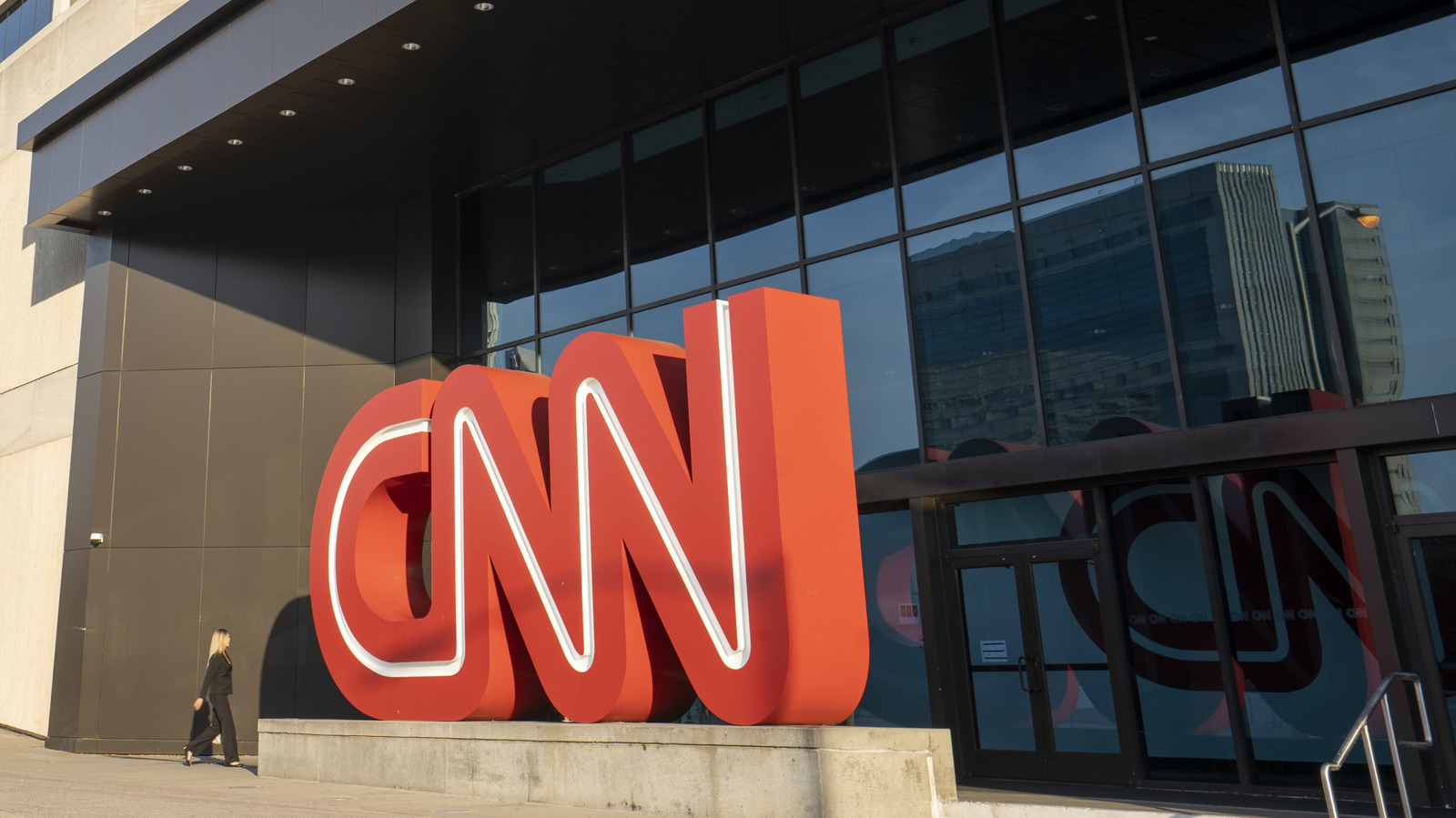 Perplexity Faces Lawsuit from CNN and Other Media Giants
