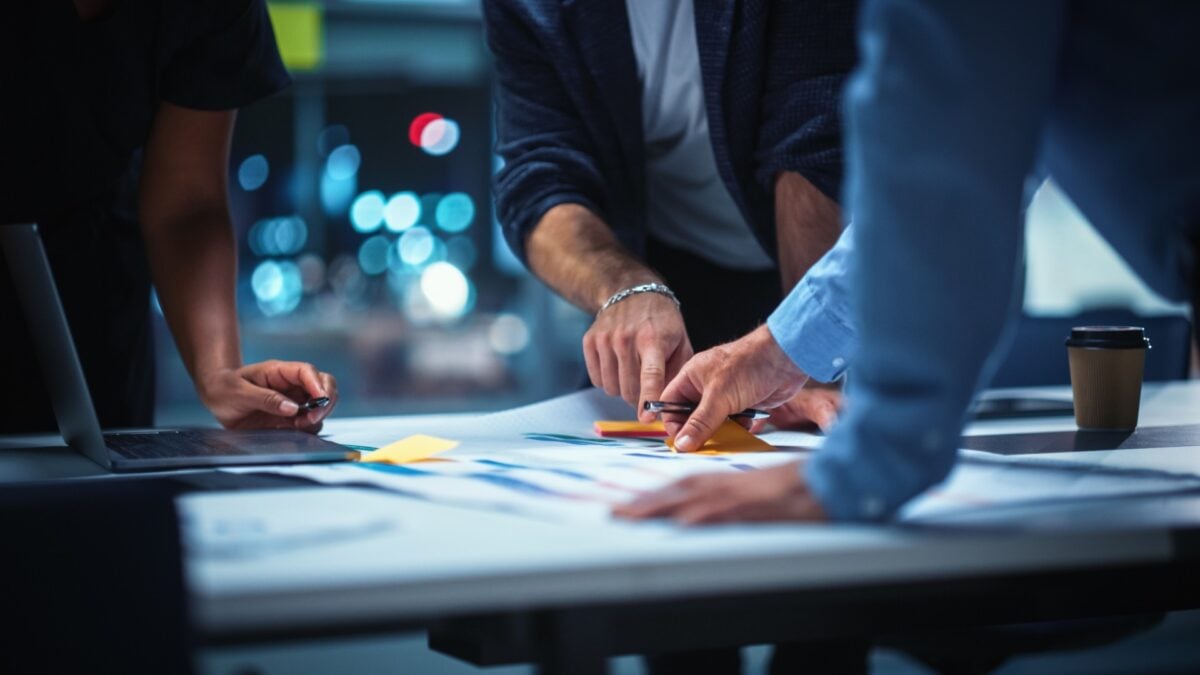 AI-Driven Layoffs Expected by 99% of CEOs in Two Years