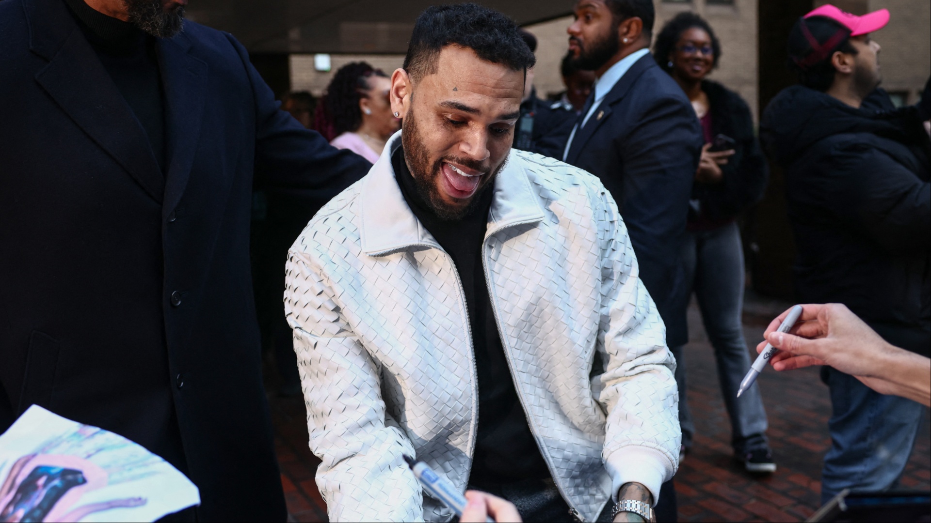 Meet & Greet Pics Shared by Chris Brown Fan Spark Reactions