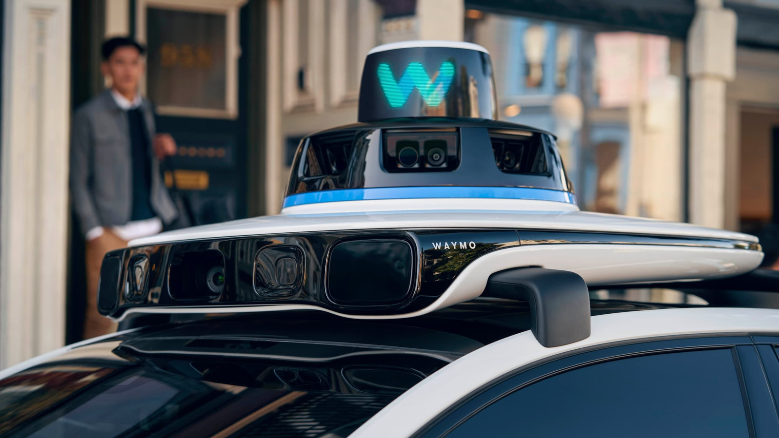 Fully Autonomous Waymo Expanding to Four New Cities