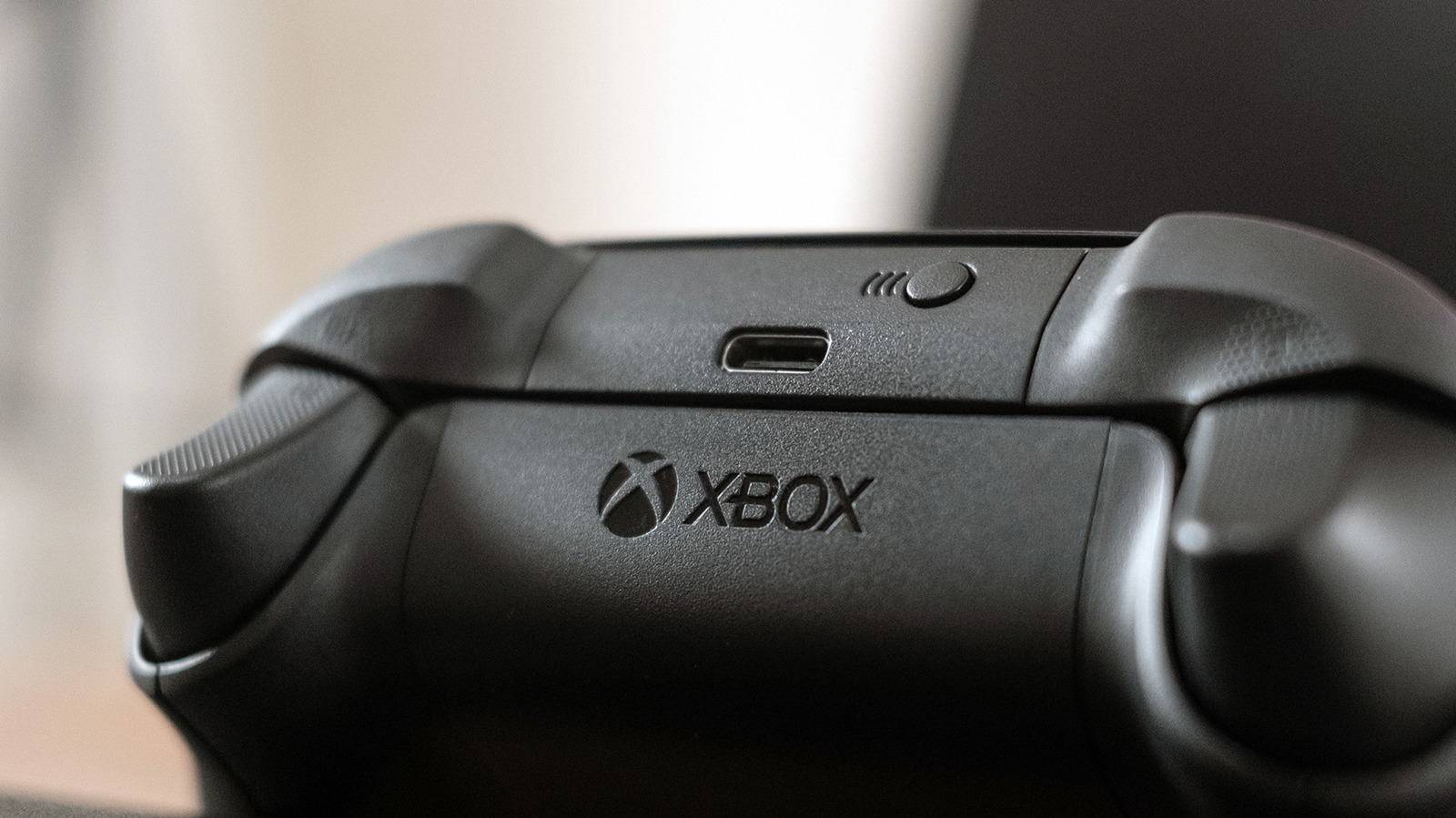 Xbox Resets Amid Layoffs in Engadget Podcast Discussion