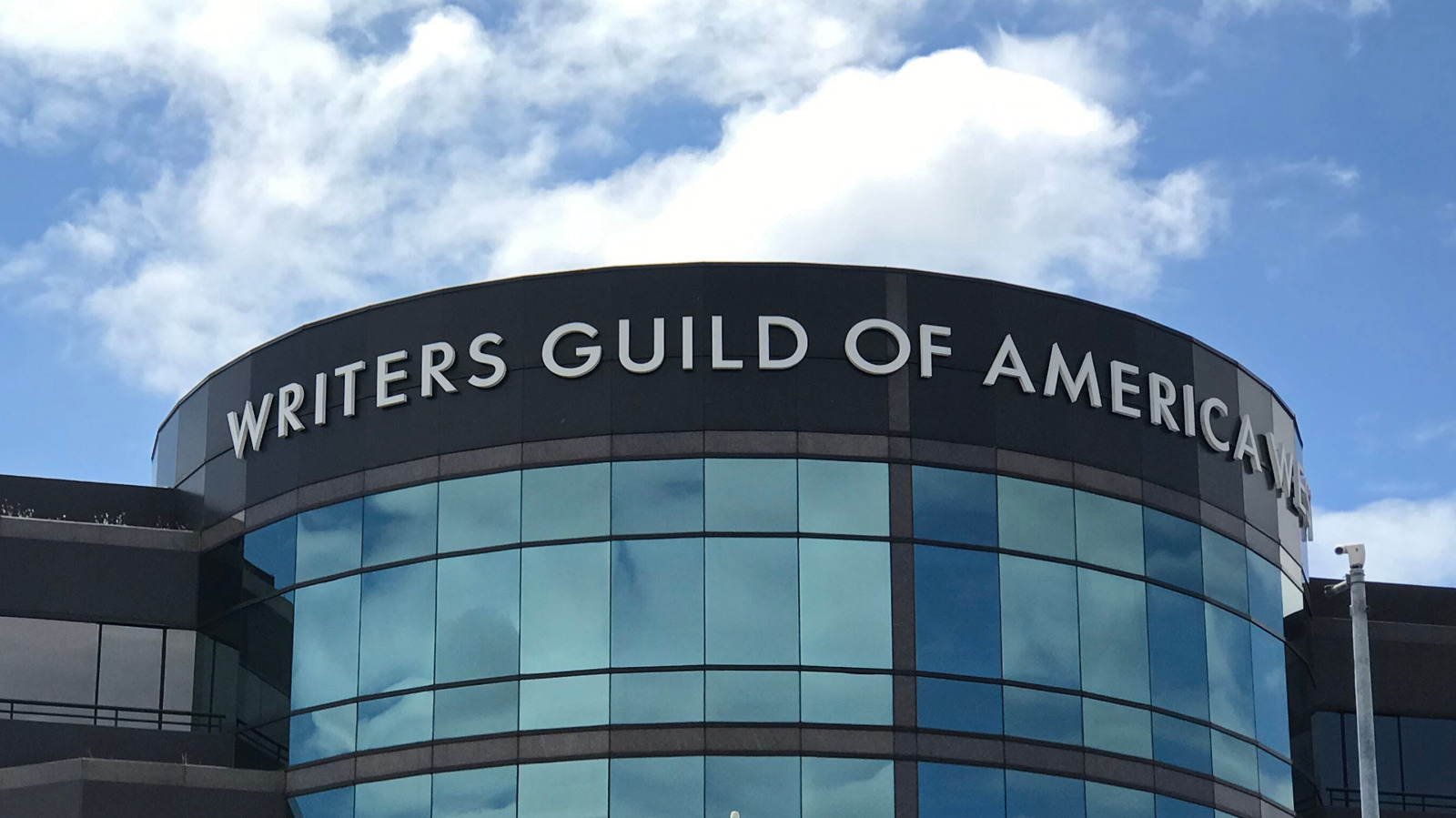 WGA Sues to Halt Paramount-Warner Bros. Discovery Merger