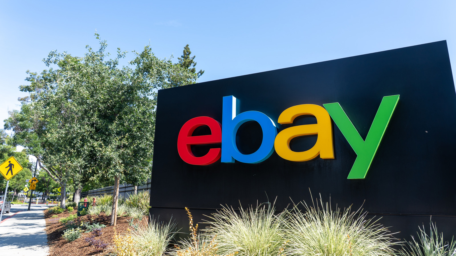 Cyberstalking Case Settled by eBay and Former Executives