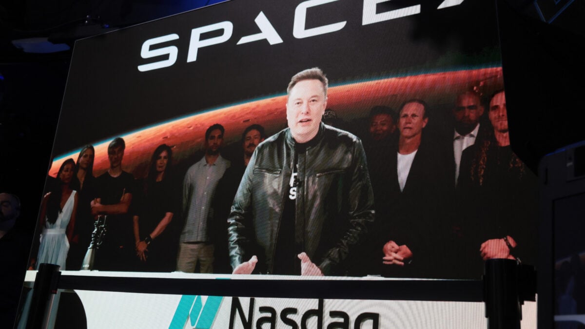 SpaceX Stock Declines Following Earnings Call and Musk’s AI Plans