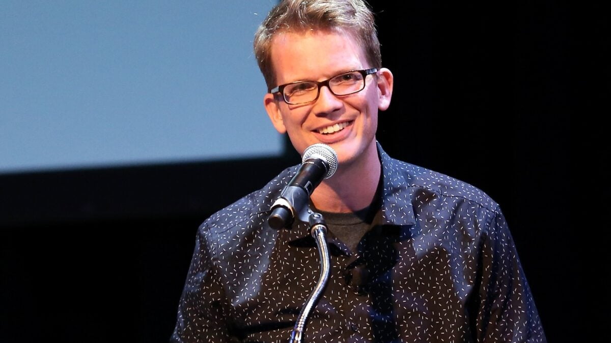 Hank Green Faces Fan Backlash Over AI Usage