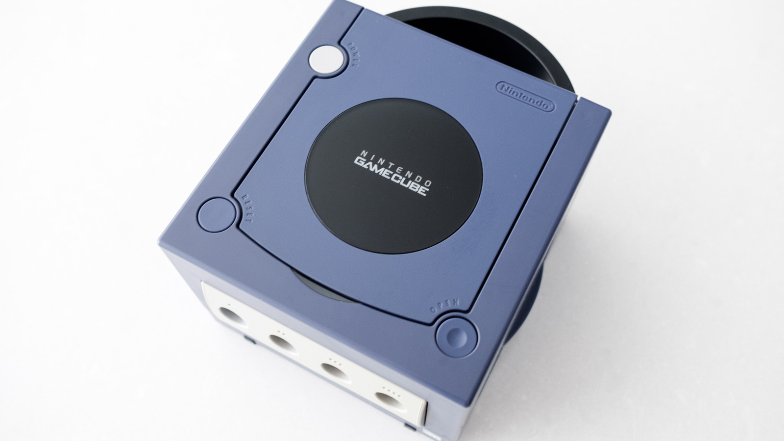 Connect Your Retro GameCube to a Modern TV Easily