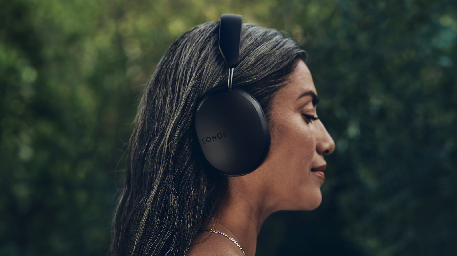 Sonos Ace Ultra Headphones Appear in FCC Filing