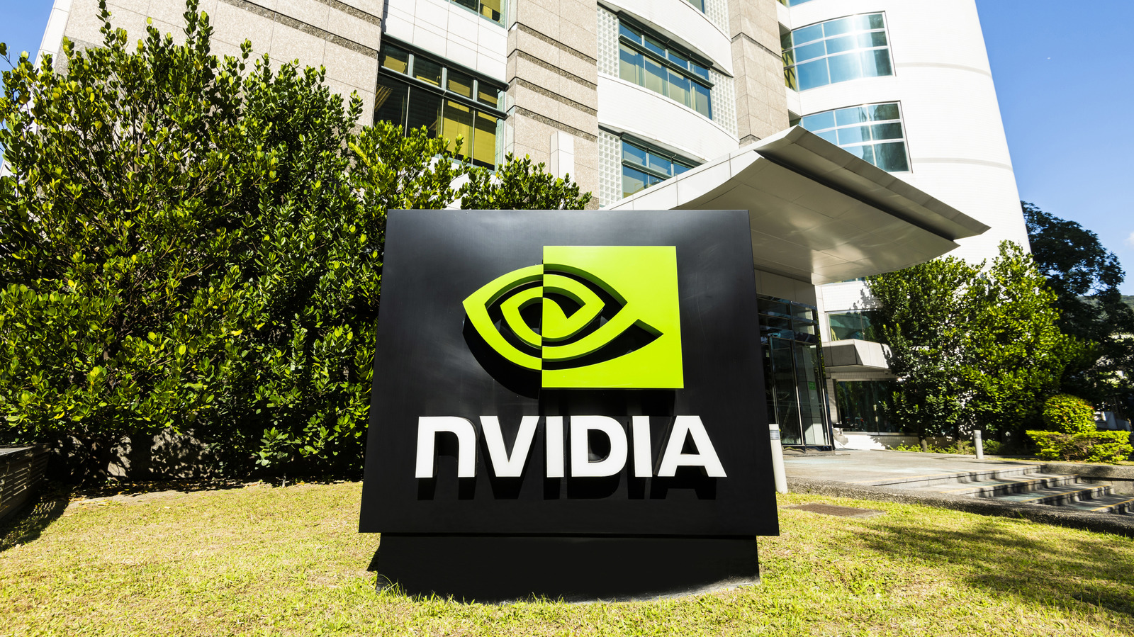 ByteDance and Tencent Granted Access to 10,000 H200 Chips ByteDance and Tencent Granted Access to 10,000 H200 Chips