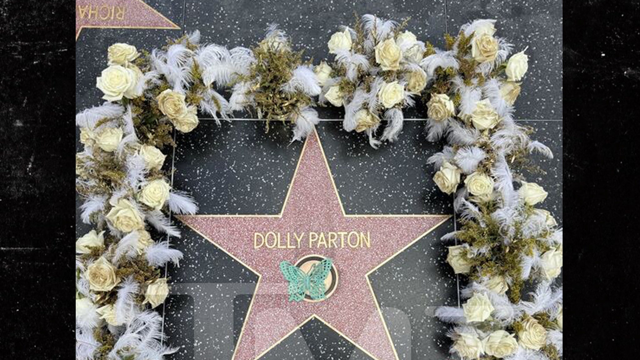 Dolly Parton’s Star on Hollywood Walk of Fame Restored Dolly Parton’s Star on Hollywood Walk of Fame Restored