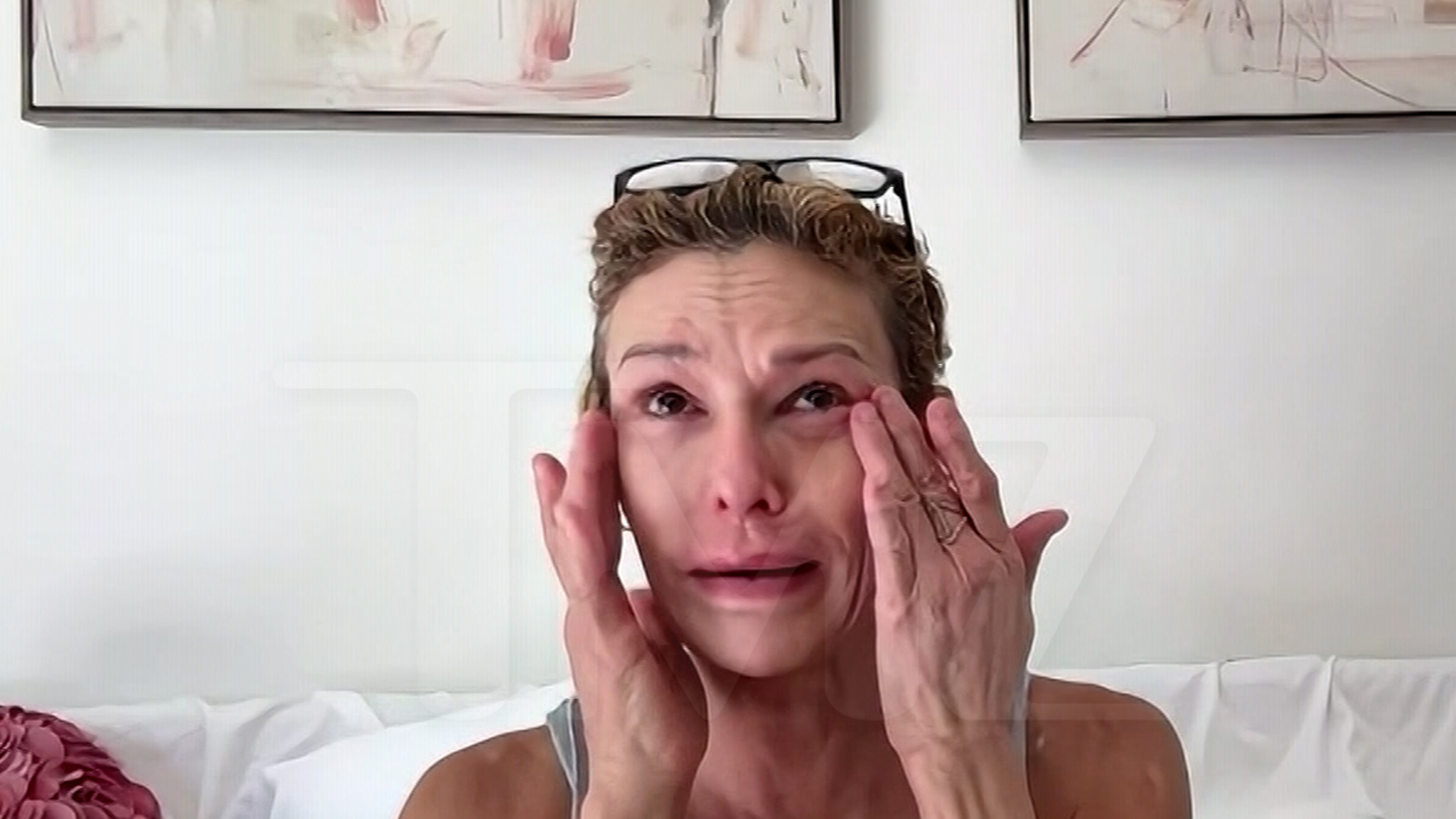 Health Issues Have Wiped Out Brandi Glanville’s Social Life Health Issues Have Wiped Out Brandi Glanville’s Social Life