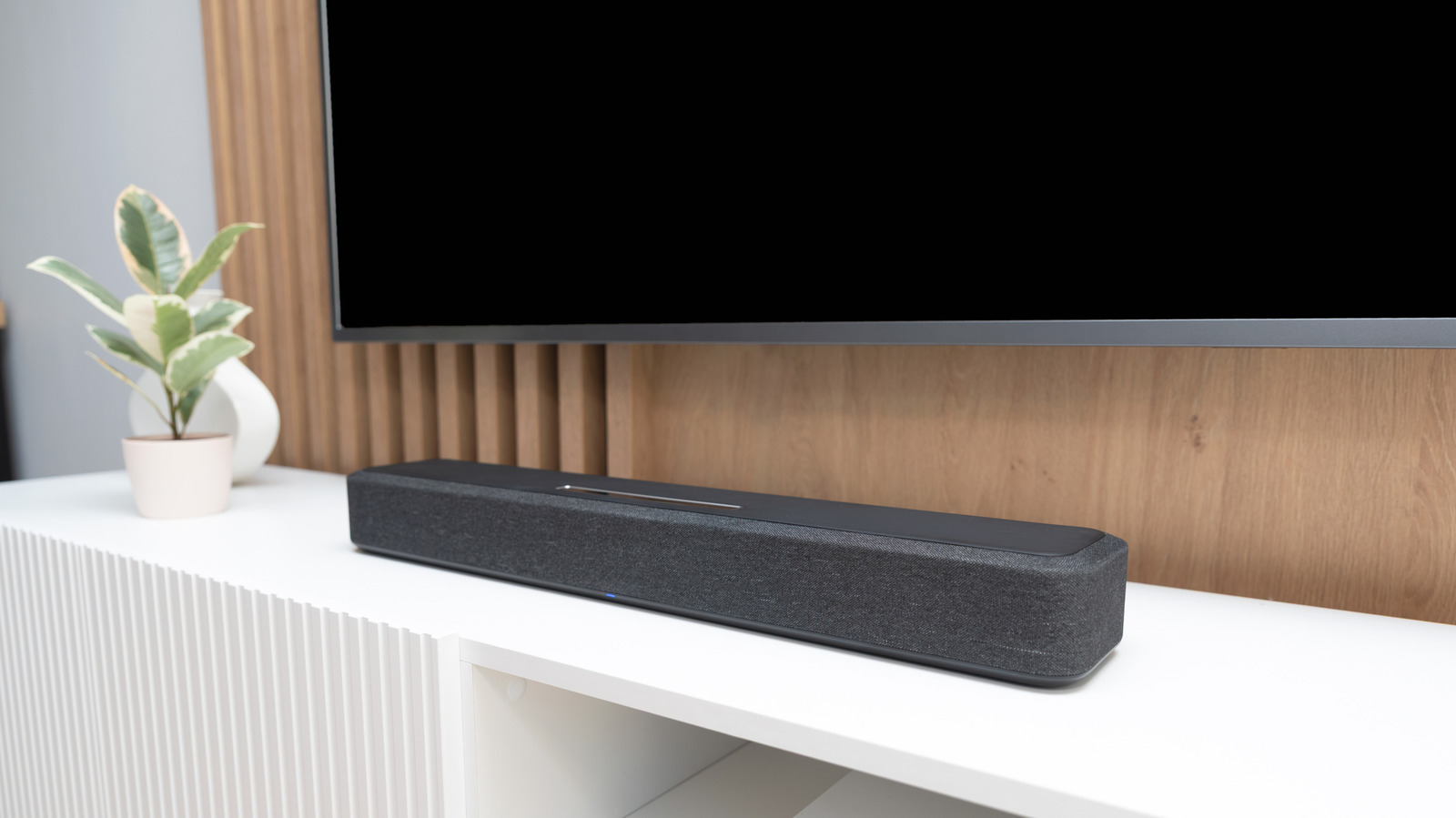 Best Setting and Placement for Your Dolby Atmos Soundbar Best Setting and Placement for Your Dolby Atmos Soundbar