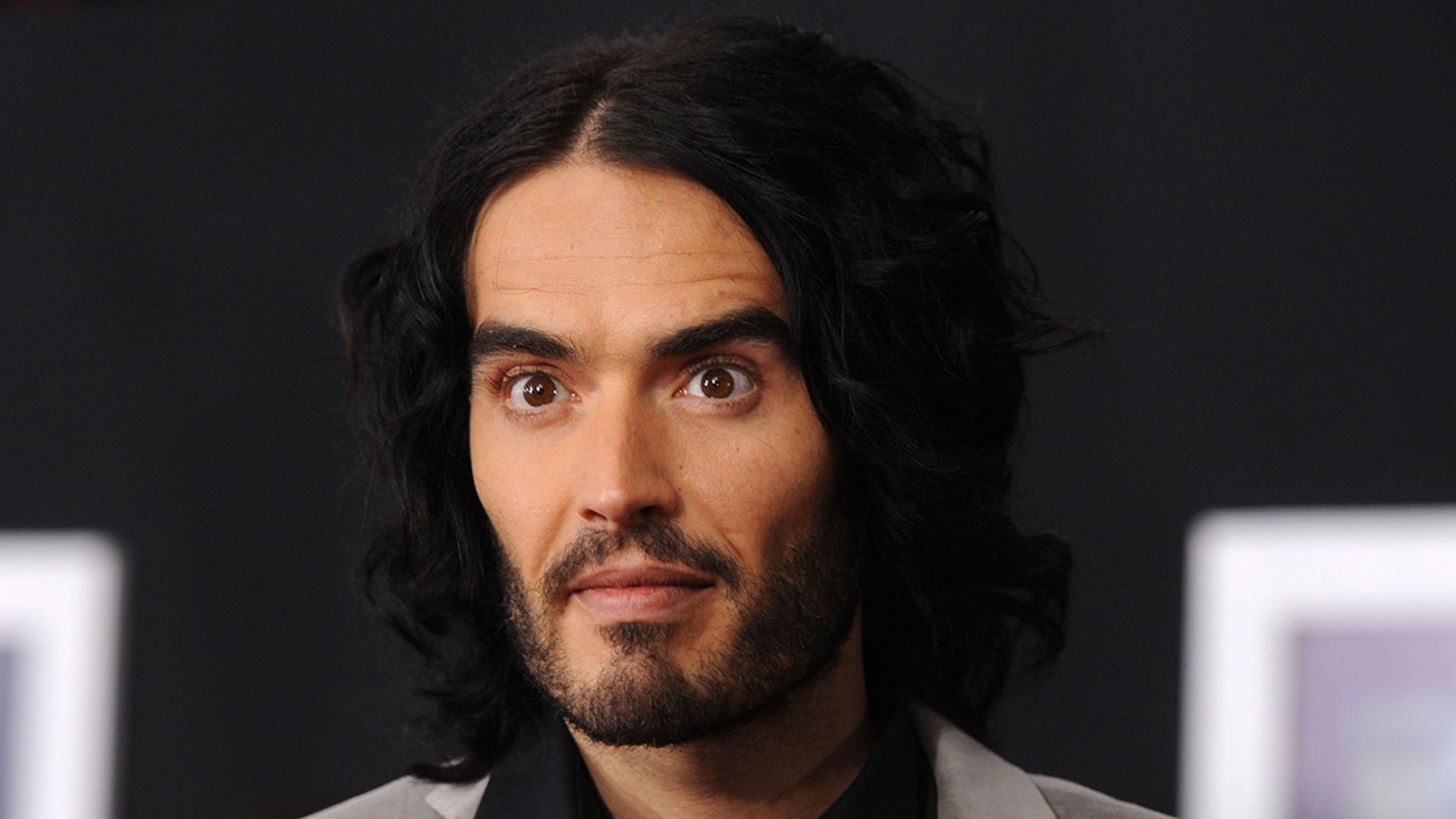 Russell Brand ‘Looked Possessed’ in London Bar Incident Russell Brand ‘Looked Possessed’ in London Bar Incident