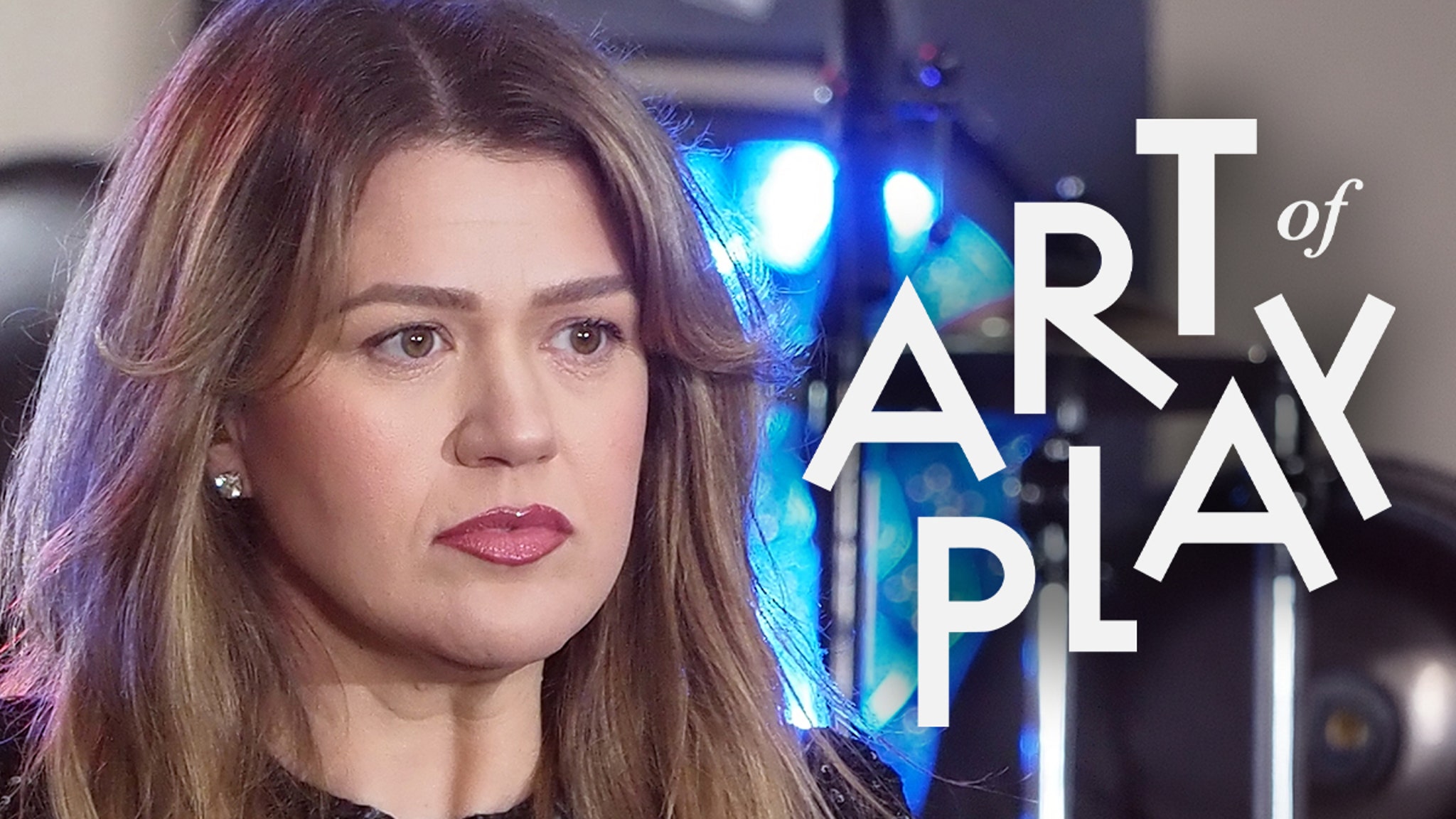 Kelly Clarkson’s Art of Play Captured in New Security Footage