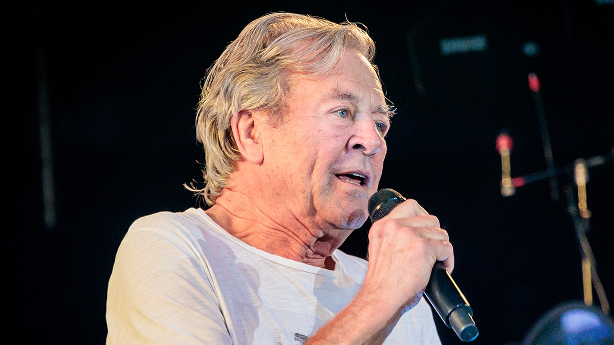 Ian Gillan Hospitalized, Deep Purple Tour Dates Canceled
